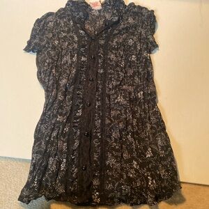 Vintage Black & White Puckered Blouse